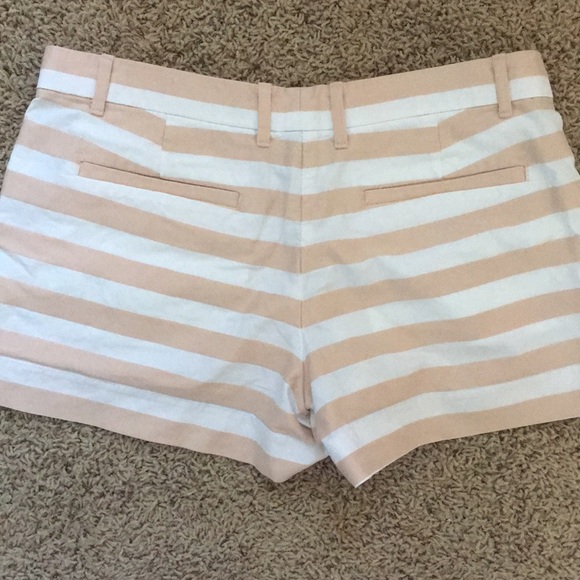 Gap striped shorts - Picture 3 of 3